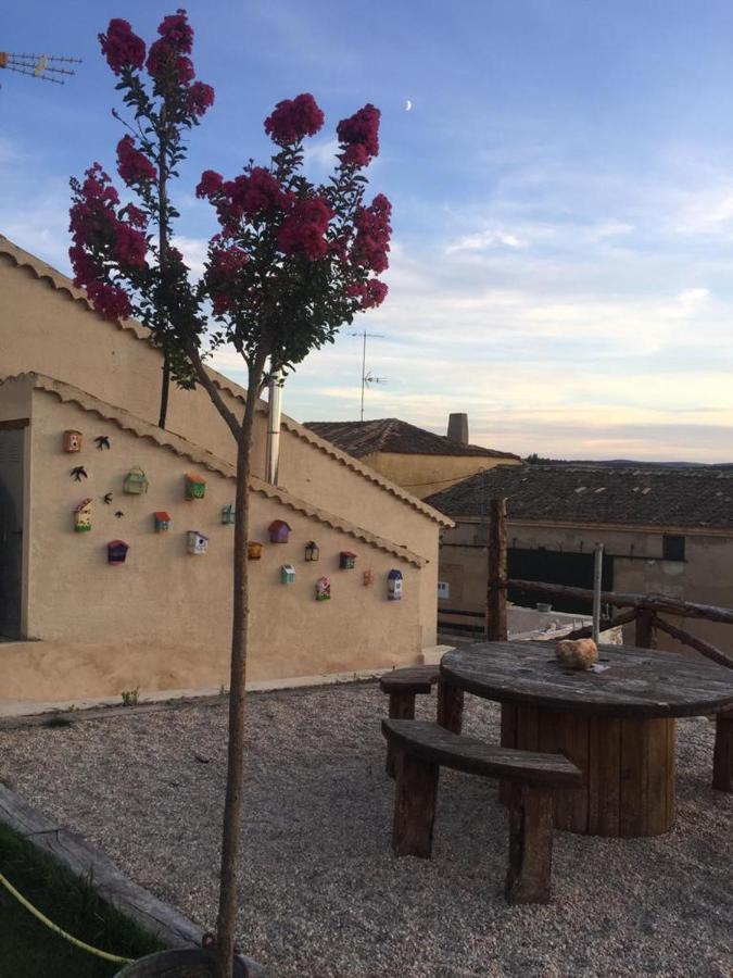 Casa Rural La Charolesa Aguilera エクステリア 写真